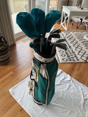 WOMENS GOLF CLUBS COMPLETE SET FILA 918 13 CLUBS INCLUDING PUTTER & BAG NEVER USED! RIGHT HAND