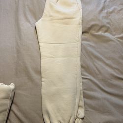 Comfrt Sweatpants Size Medium