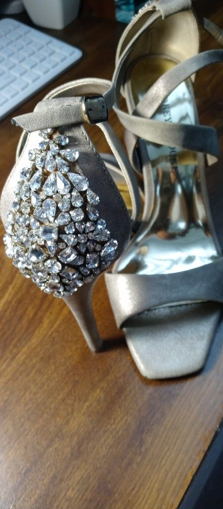 Audrey Brooke High Heels