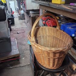 Wicker basket