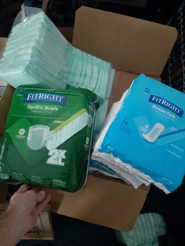 Pads, Briefs