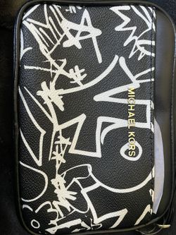 Brand New MK Wallet