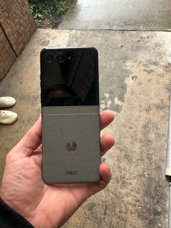 Motorola Razr Flip Phone