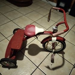 Vintage Retro Red Tricycle
