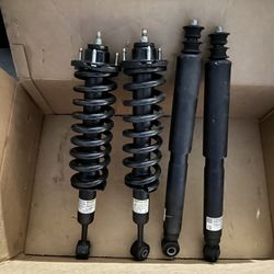 2010-2023 4Runner Struts and Shocks 900 Miles 