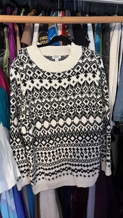Old Navy Women’s Sweater