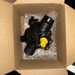 N52 325i 06-13 Coolant Thermastat