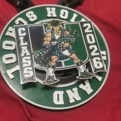 Graduation (green,white, and black size 8