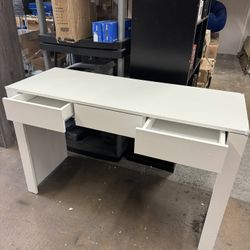 DESK VANITY TABLE WHITE 