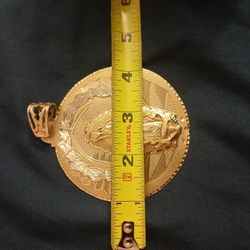 Mary Gold Pendant 14kt