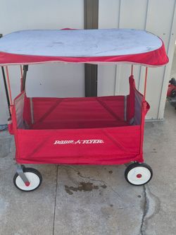 Radio flyer with canopy