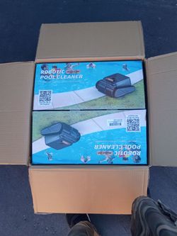 Robotic Pool Cleaner Model U8