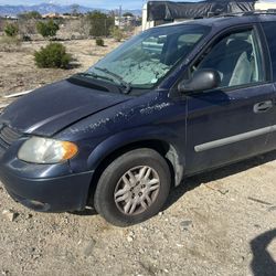 2004 Dodge Caravan  Family  Van 