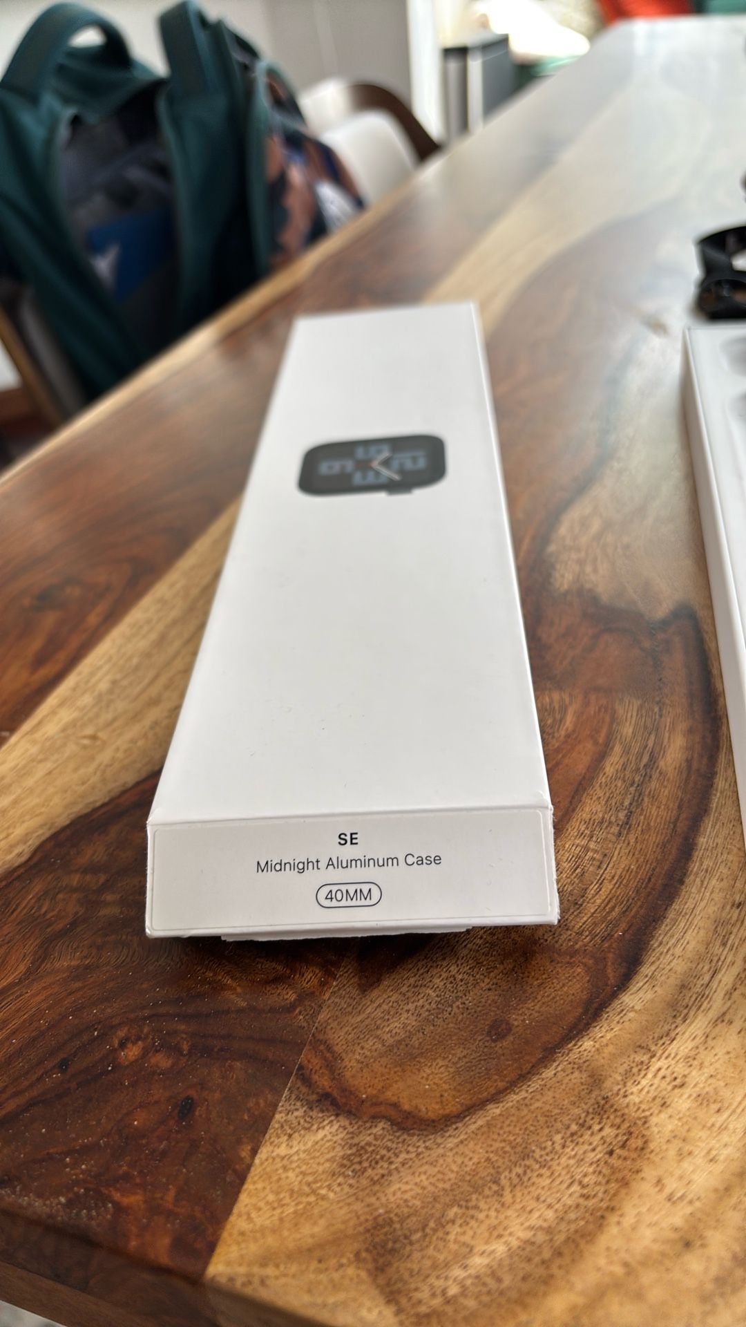 Midnight Aluminum Case 40MM apple watch Se (broken screen)