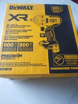 20 v DeWalt XR impact 1/2