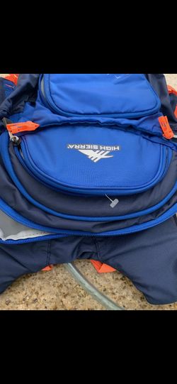 New high Sierra hydration backpack
