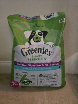 Dog Food By Greenies Real Lamb & Brown Rice Sensitive Digestion & Skin Adult