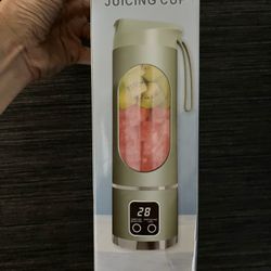500ml Portable Juicer / Blender Bottle W Strap