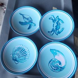 Beach theme decorations plates
