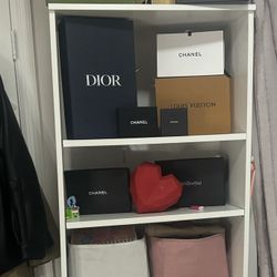 Book Shelf With Drawers 