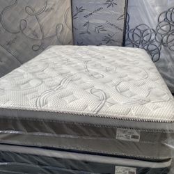 😴Mattress pillow top🥱 💎All sizes 💎12” inches tall 🔵Queen $199 🟣Full $180 🟠Twin $150 🟡King $330 🔴Cal king $330 🔘 Delivery available🚛