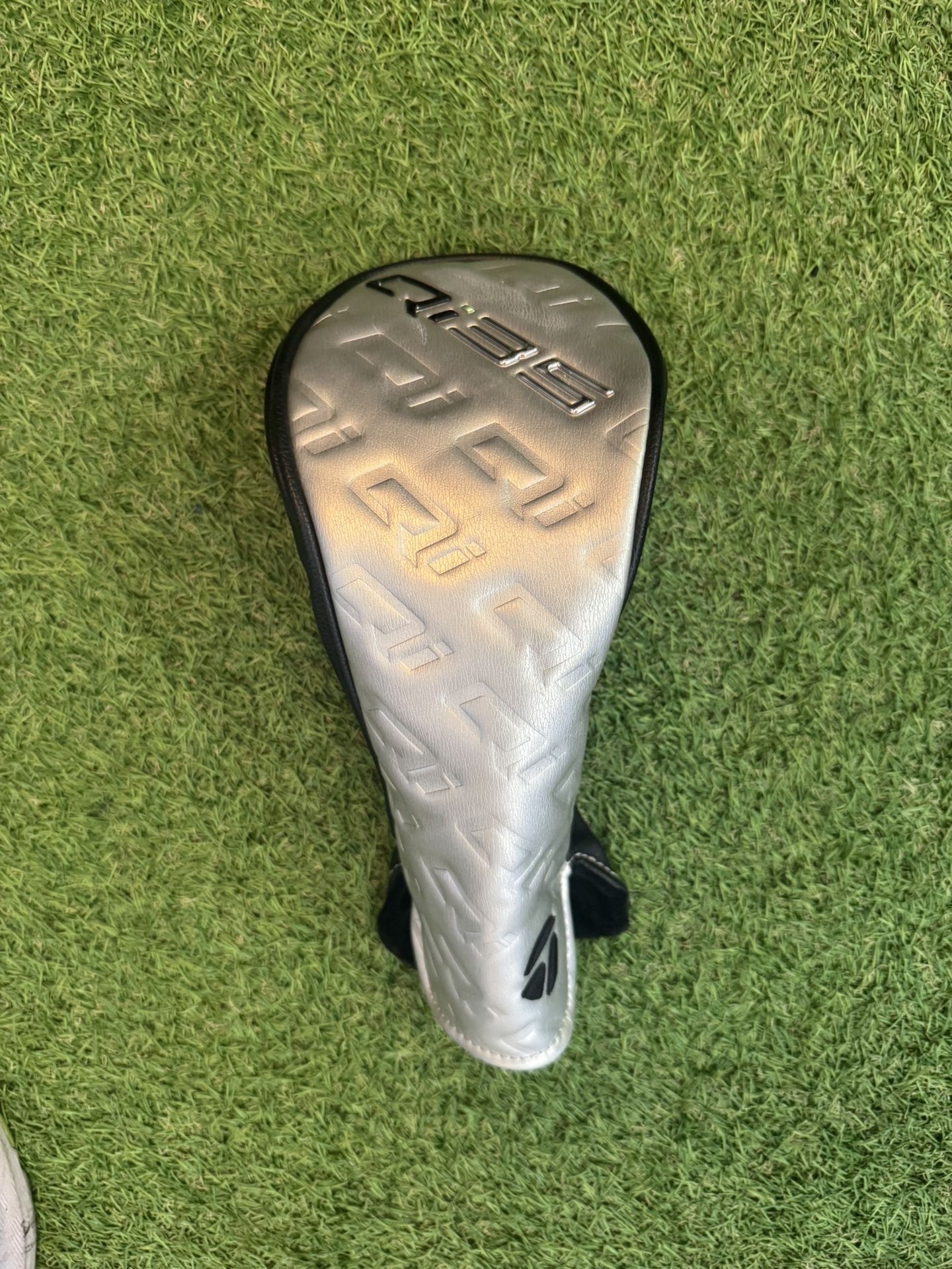 FAIRWAY Taylormade QI35 For fairway wood cover 3 wood or 5 or 7 FAIRWAY