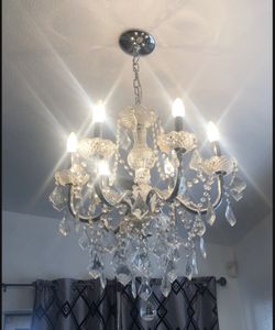 Chandelier 