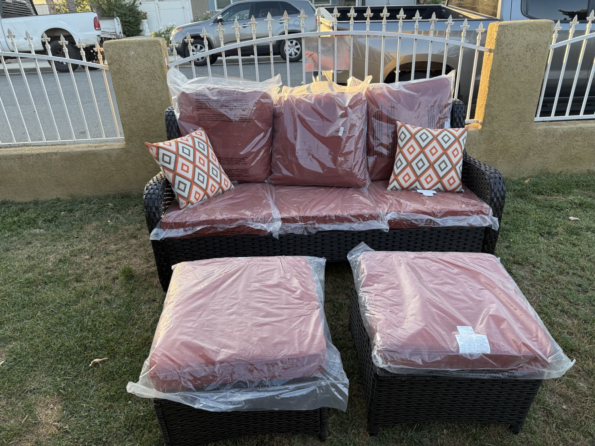 Brand New Patio Outdoor Furniture Set