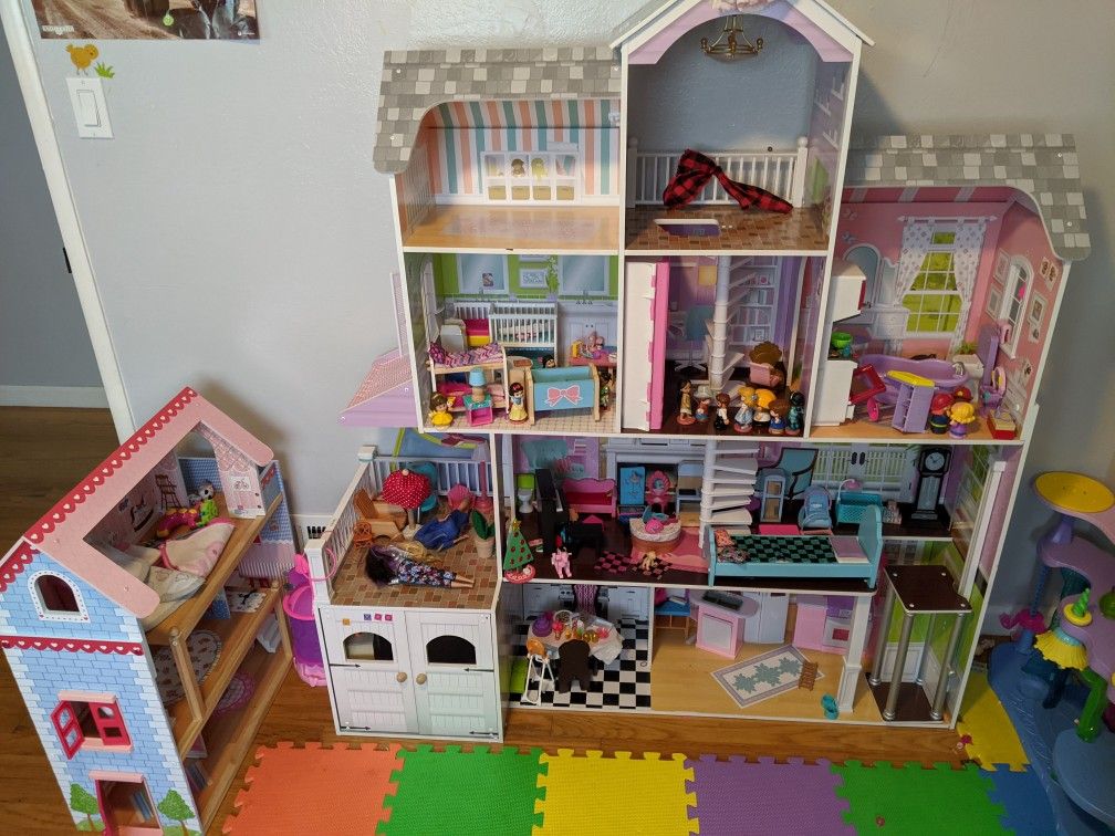 Kids Doll House
