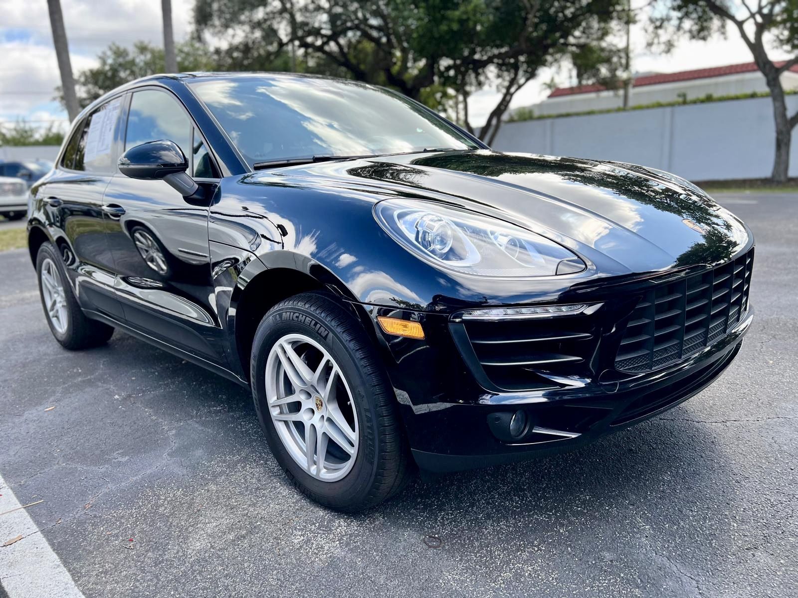 2017 Porsche Macan