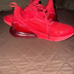 Tenis Nike Air 270