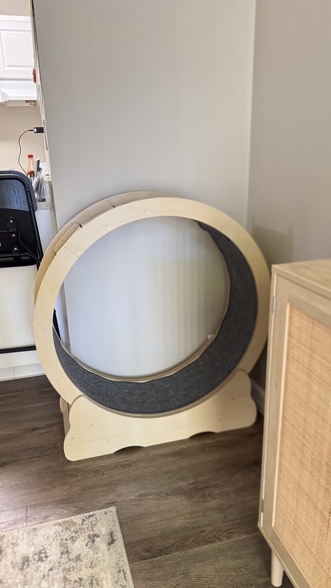 Selling cat treadmill! 31.5inch by 38inch