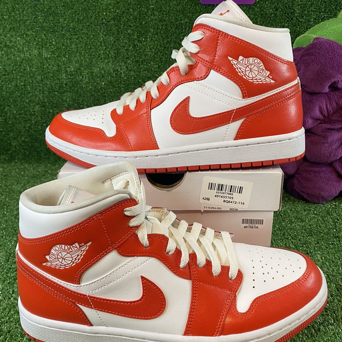 国内発送 関税込 Nike Jordan 1 Mid Syracuse BQ6472-116 Jordan 1 Mid Syracuse Habanero Red Womens Size 10US/ Mens