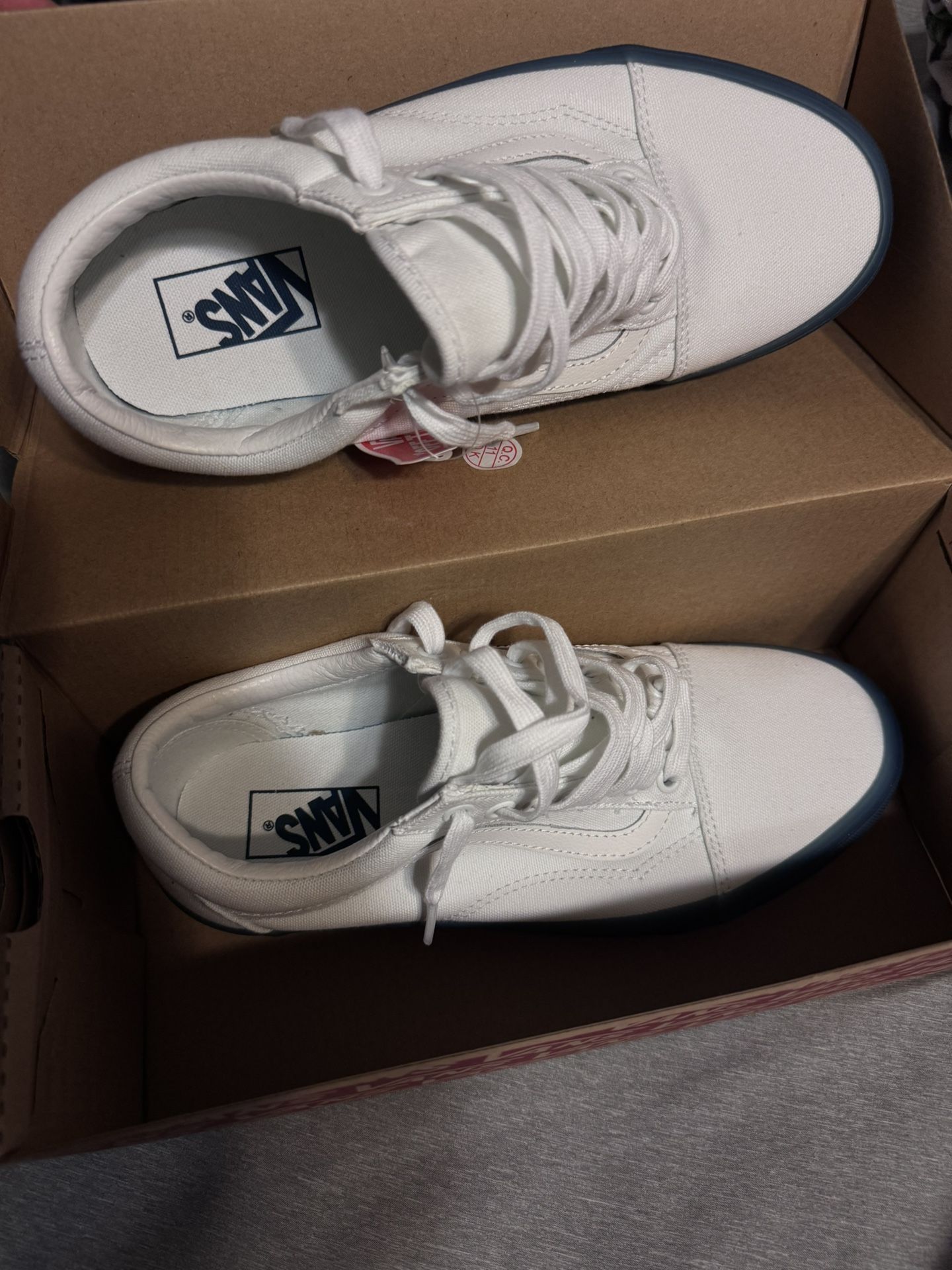 Brand New Vans (White/Blue Soles) - Men’s size 8.5