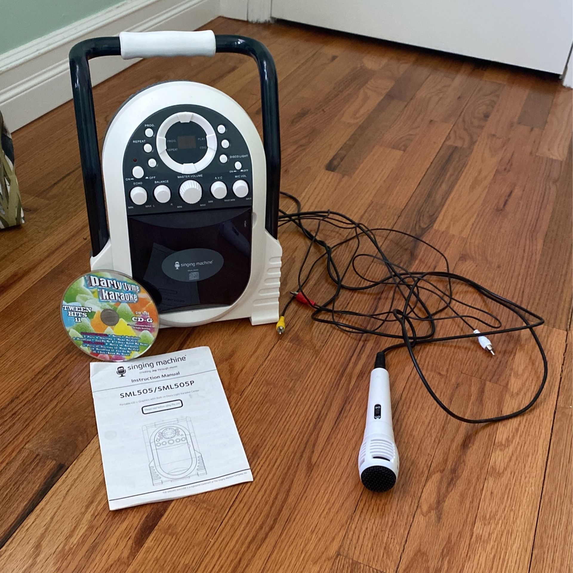 Singing machine/ Karaoke center