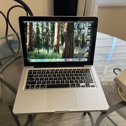 LOADED Apple MacBook Pro 13” Laptop Computer / macOS Sequoia / i5 / 8GB RAM / 128GB SSD / Final Cut / Logic Pro / Office
