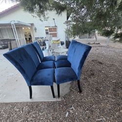Marble Dining Table + 6 Blue Velvet Chairs — 250