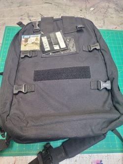 Black hawk med back pack