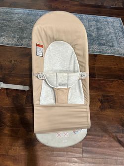 Baby bouncer