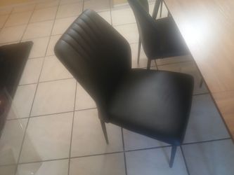 Dining Table Set (6 chairs included)