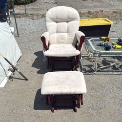 Rocking Chair 