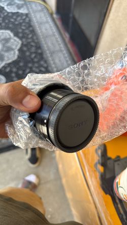 Brand new Sony lense box damaged