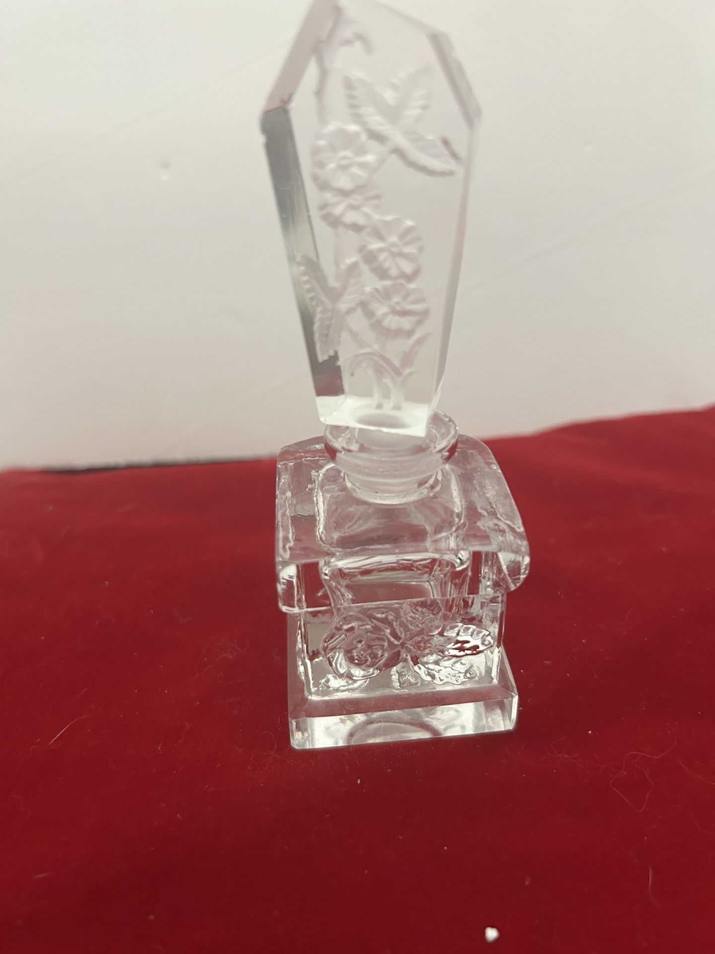 Vintage Crystal Cut Etched 1950’d Perfume Bottle
