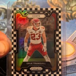 Black And White Checkered Drue Tranquill