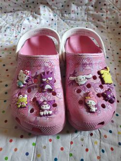 Crocs Hello Kitty Pink Clogs Size  C13