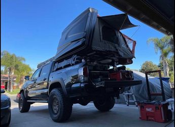 Pittman Hardshell Rooftop Tent