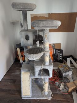 Large cat tree