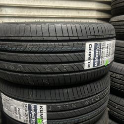 245/45/18 KUMHO Majesti 4 NEW TIRES INSTALLED AND Balanced