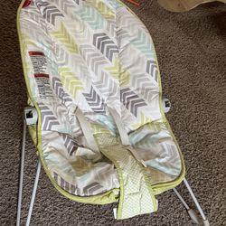 Baby Bouncer Seat – Clean, Fully Functional