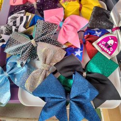 Pre Owned Cheer Bows For Sale